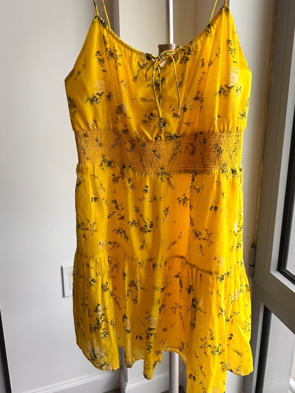 Alice + Olivia Floral Print Mini Yellow Dress Sz 8